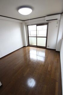 エヴァースAKETAの画像