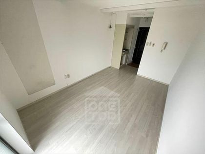 大阪府茨木市安威2丁目の賃貸アパートの内装