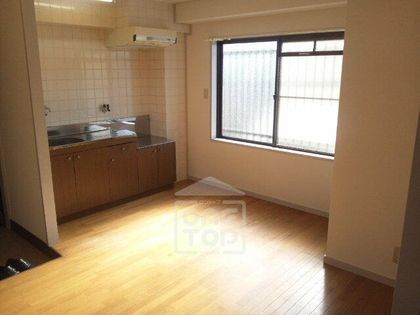 メゾン寺田の寝室