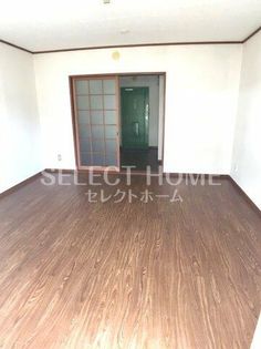 コーポラス山田の使いやすいリビングです