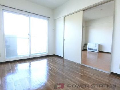 ロイヤルパレス23の画像