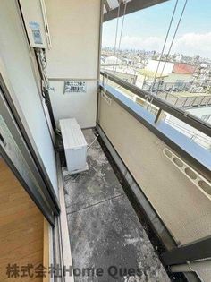 グランドサーパスの画像