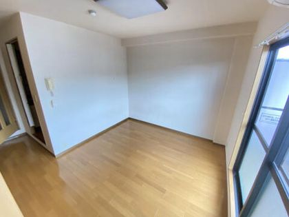 三和建設中山寺ビルの画像