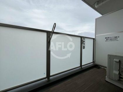 スペーシア江坂南金田のスペーシア江坂南金田 バルコニー