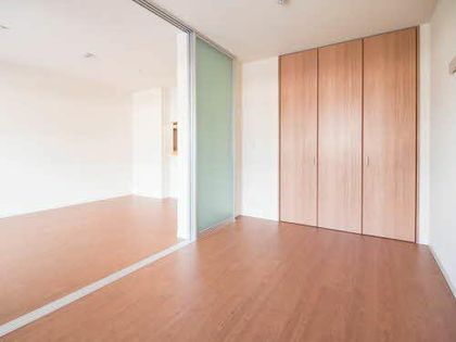 シャーメゾングレイスの洋室には収納スペースあり。