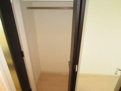 エステムプラザ名古屋・栄プレミアムのクローゼット