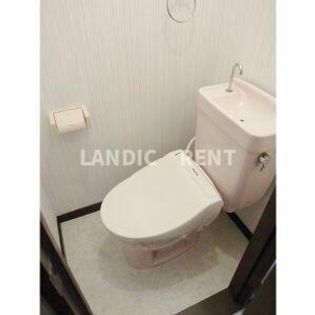 グローリー平尾の画像