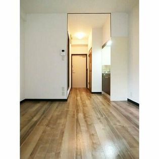 グローリー平尾の画像