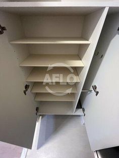 エスリード新大阪ザ・プレミアEASTのエスリード新大阪ザ・プレミアEAST シューズボックス