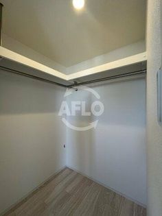 セレニテ十三ミラクのセレニテ十三ミラク クローゼット