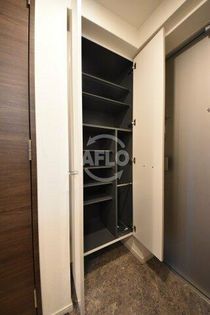 スワンズシティ大阪城北詰のスワンズシティ大阪城北詰 シューズボックス