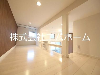 サイプレスト松原町の上階ロフト5.4帖(収納としてもお部屋としても使えます)同型写真