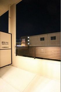 キャトルセゾン中井の奥行もあるので、広くて気持ちが良いです。