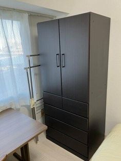 全国ビルニューオリンピアのワードローブ