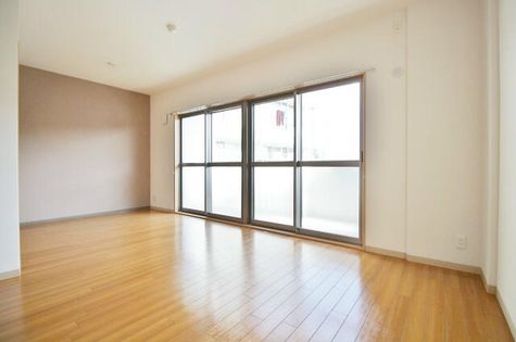 EXCEL COURT 二色の浜の画像