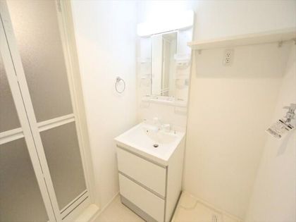 サンブラスハイム大曽根の脱衣所 独立洗面台(シャンプードレッサー)洗濯機用意できます