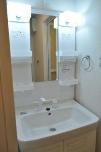 ファミール木幡の画像