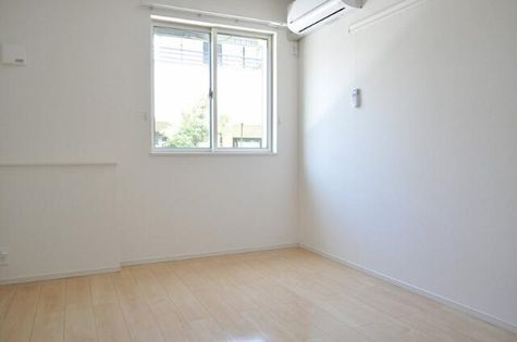 ファミール木幡の画像