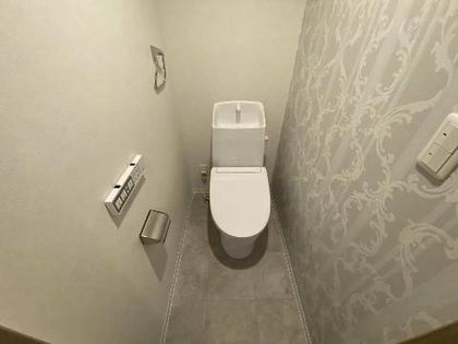 Celenest浄心のシャワー付トイレ