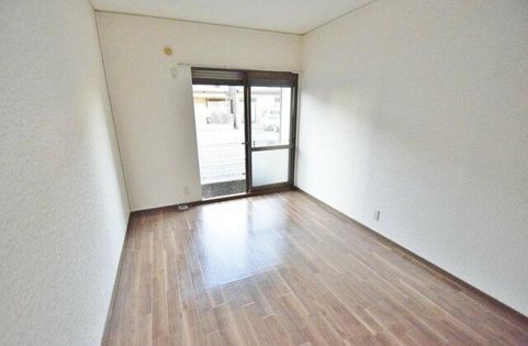 グローリーハイツの画像