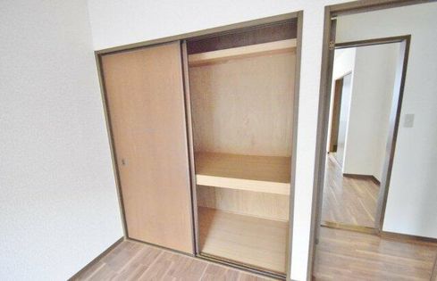 グローリーハイツの画像