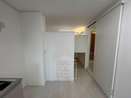 キャルムコート高槻富田の寝室