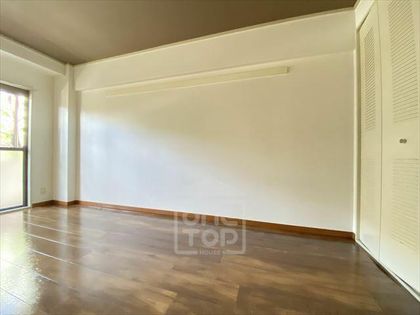 メゾンシャルマンの寝室