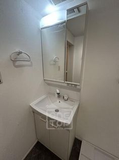 キャルムコート高槻富田の洗面台