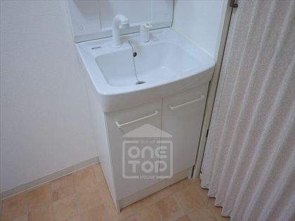 ハイツシャルマンの洗面台