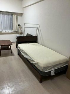 全国ビルニューオリンピアのベッド、家具家電付き