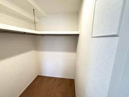 K-TERRACEあやめ池(北棟)のウォークインクローゼット