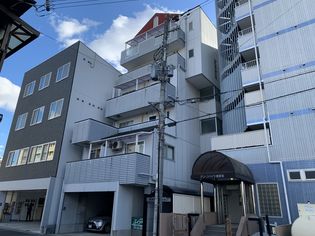 南駅前マンションの画像
