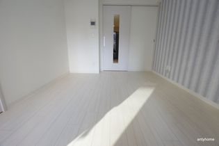 ファーストフィオーレ本町イーストの画像