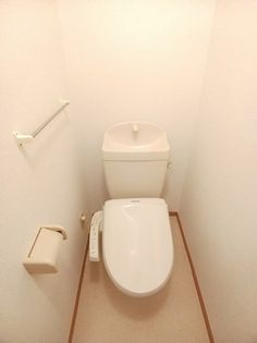シンプルで使いやすいトイレです
