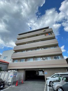 リベラルアージの画像