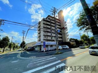 バルカン富田林の画像