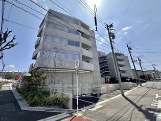 愛知県名古屋市緑区鳴子町2丁目の賃貸マンションの画像