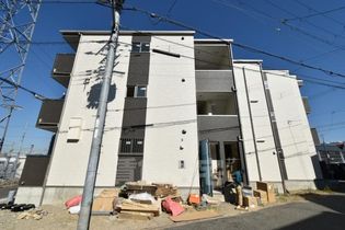 大阪府堺市堺区遠里小野町1丁の賃貸アパートの画像