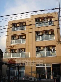 京都府京都市右京区太秦石垣町の賃貸マンションの画像