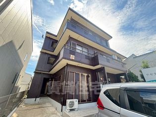 プラスビルの画像