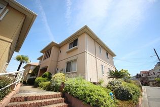 クレストタウンD棟の画像