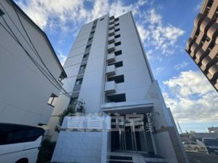 リベルティアの画像