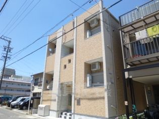 アルファ グランデの画像