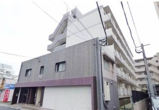 プレースコートの画像