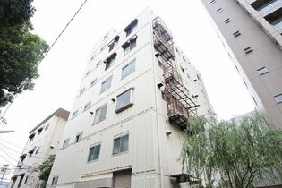 西山ビルの画像