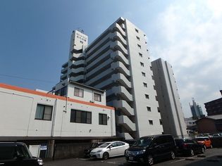 ホワイトパレス北九大前の画像