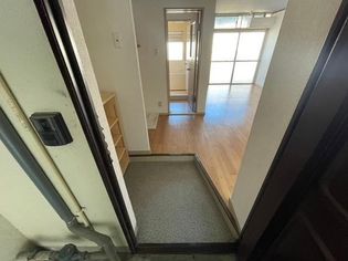 ノムラビルの画像