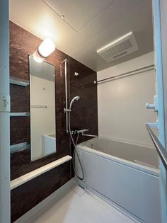 ジョイナス車道のバス