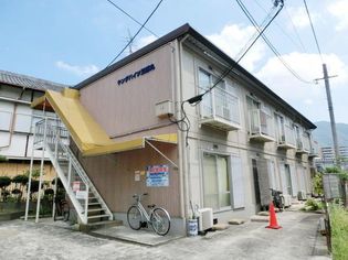 ヤングハイツ三郎丸の画像