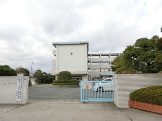引野小学校(550m)